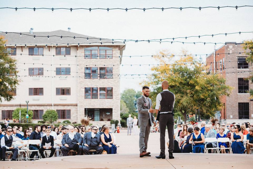 Courtyard |Kathryn Lynn Photog