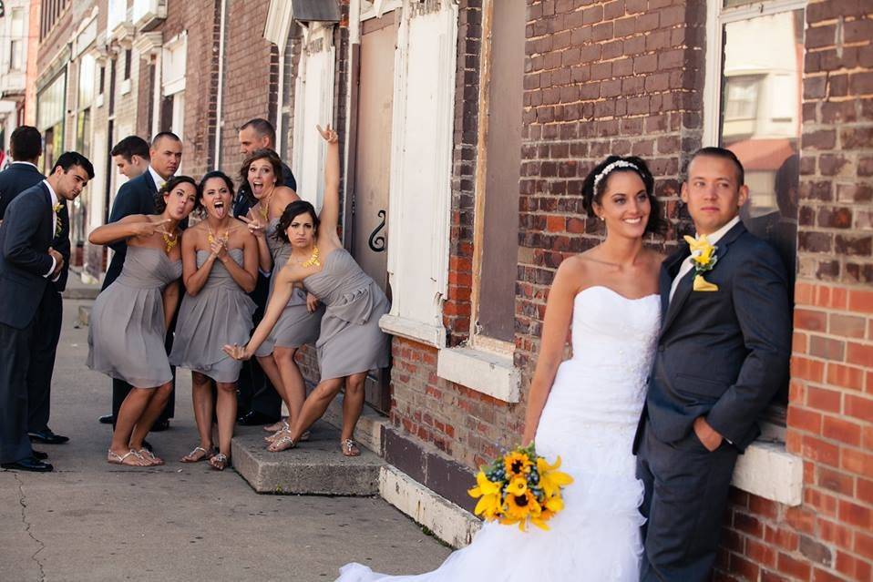 Couple with bridesmaid and groomsmen