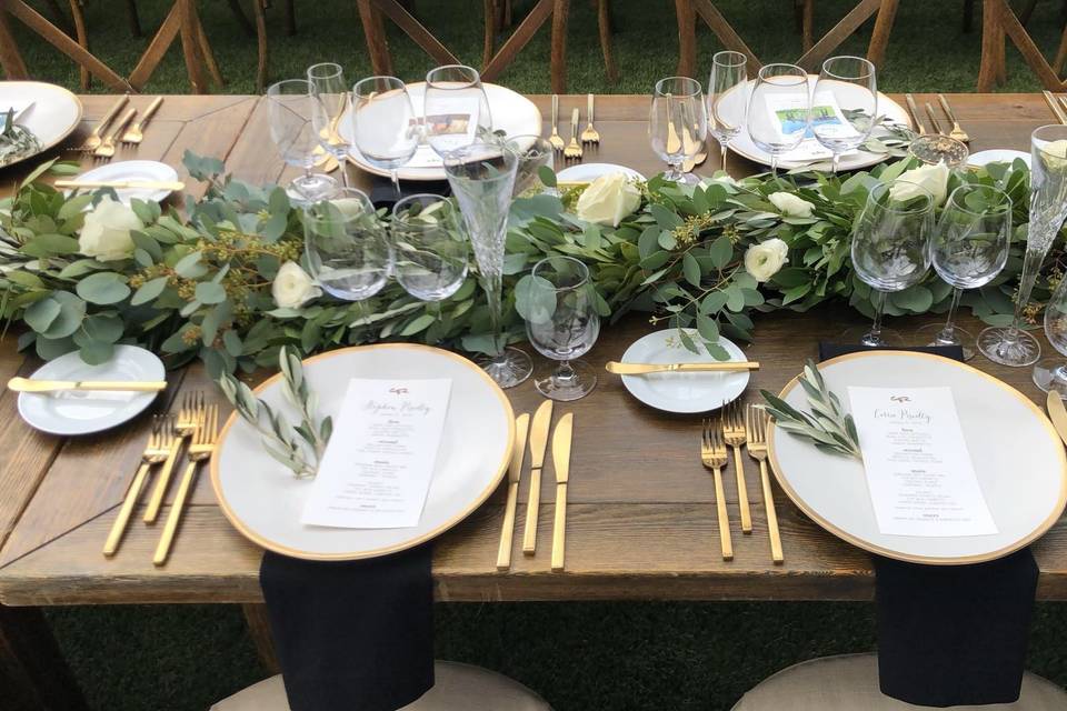 Table garland