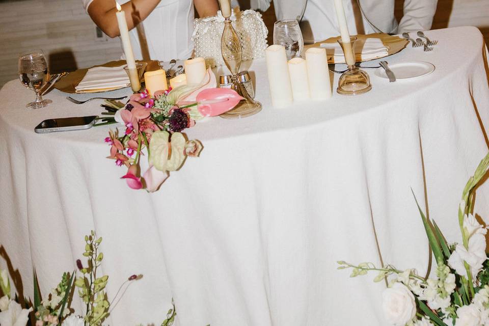 Bar Florals