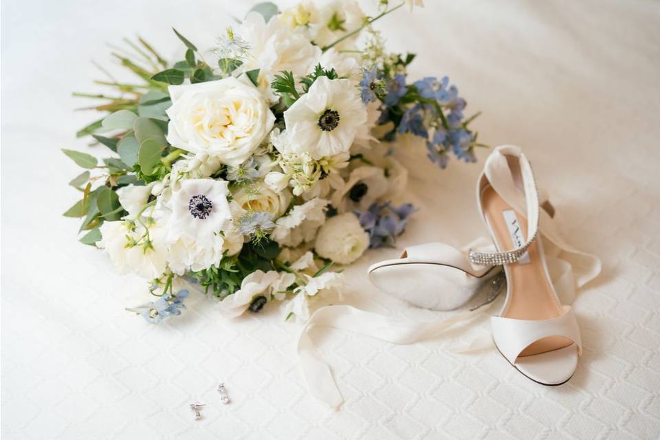 Colorful summer bride's bouquet with Dahlias at Madison Beach Hotel.