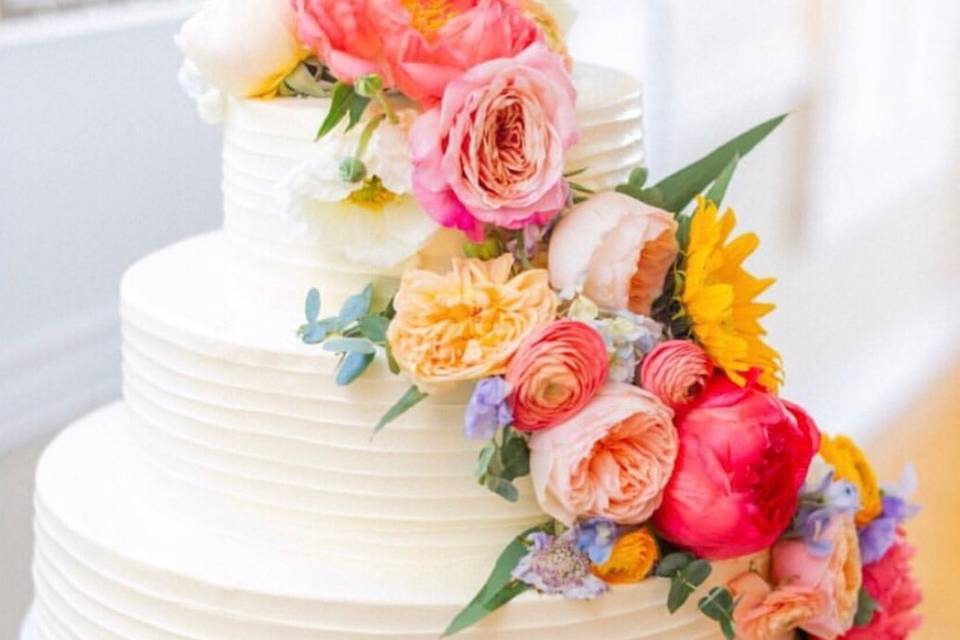 Colorful summer wedding cake