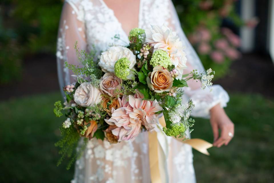 Garden style bouquet