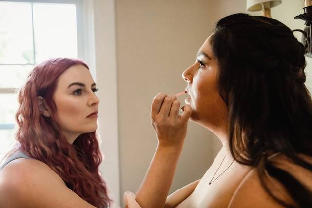 Lipstick Touch Up