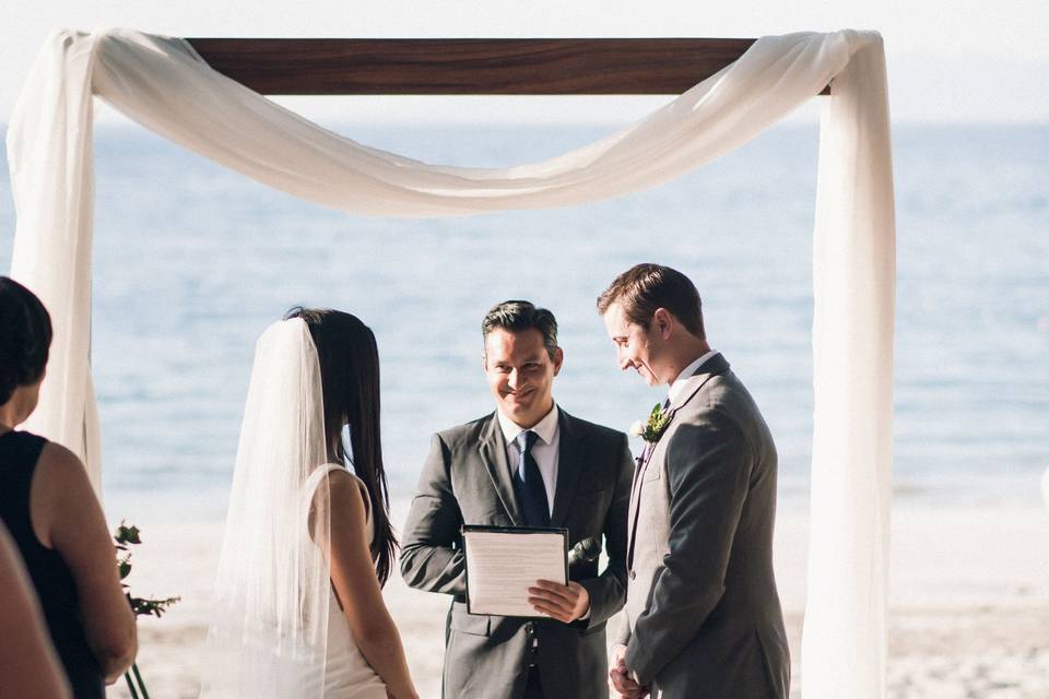 Wedding Officiants Costa Rica