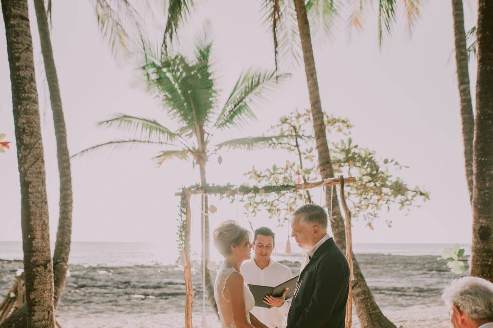 Wedding Officiants Costa Rica