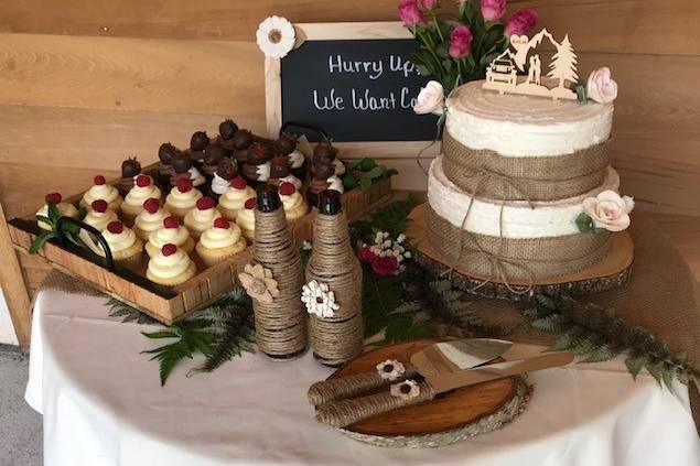 Cakes and cupcakes!