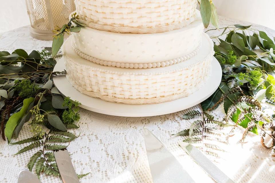 4 layer wedding cake