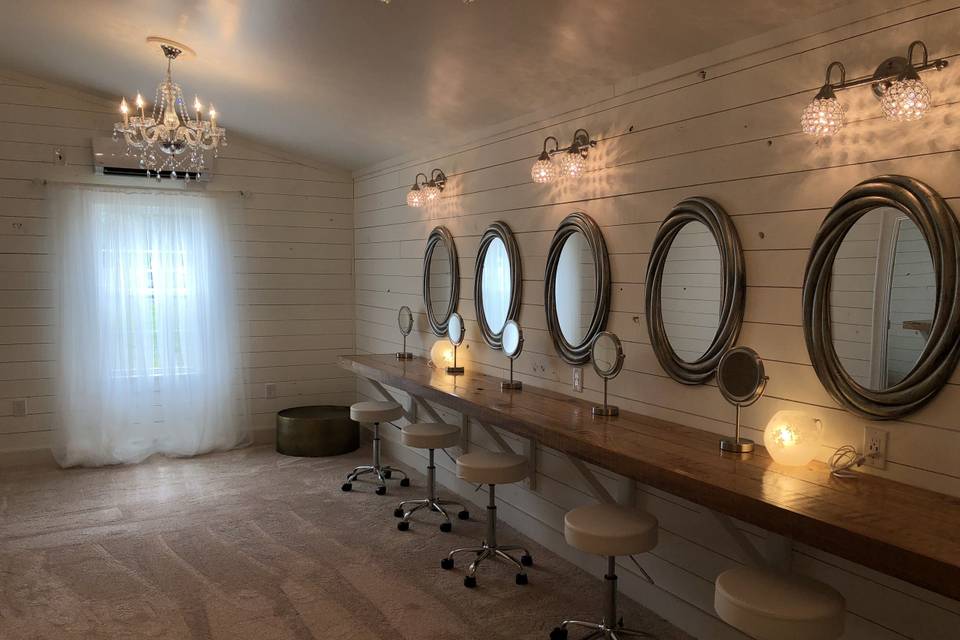 Bridal room dressing area