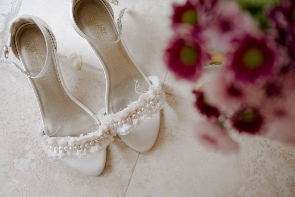 The bridal shoes