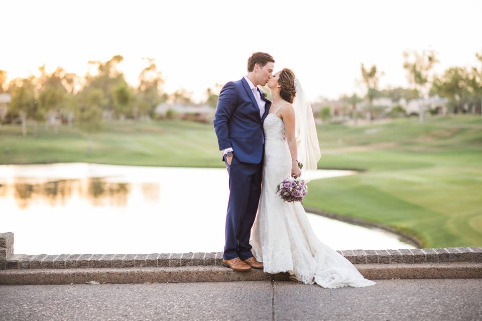 Coordinator: Stylish Events by LisaFlorist: Blissful BloomsPhotographer: Robert Godridge Photography