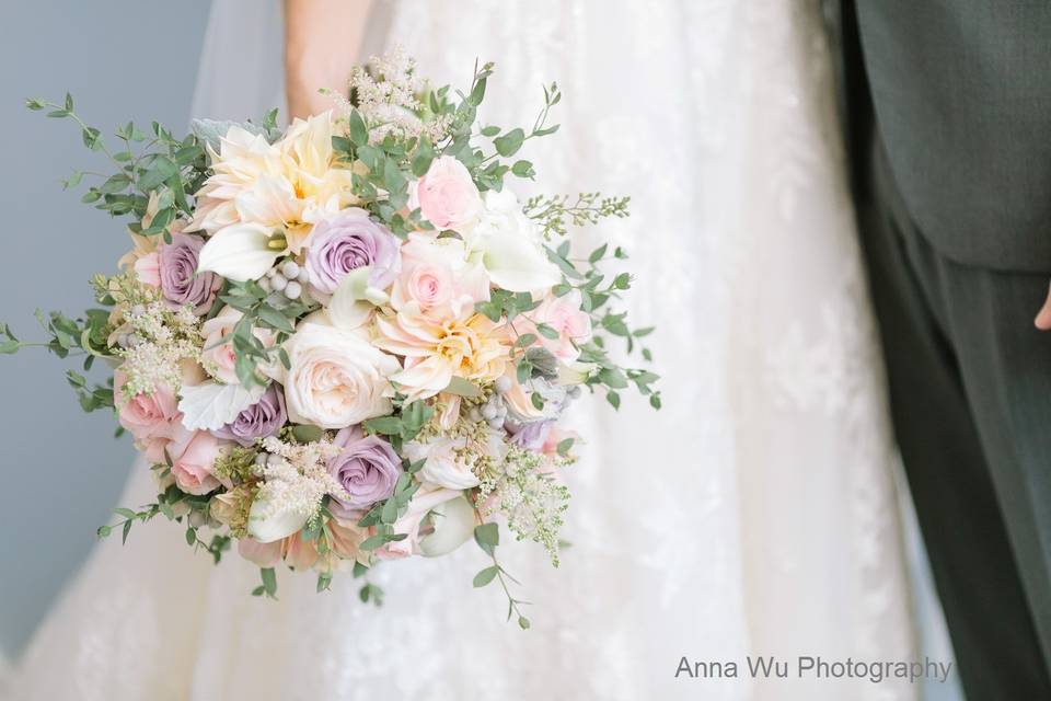 Pastel colored bouquet