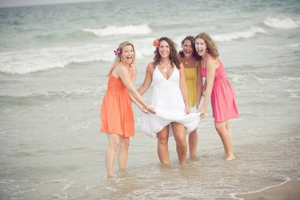 beach bridal party