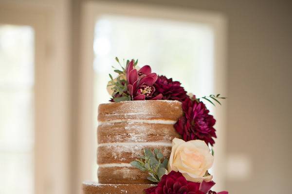 Naked wedding cake