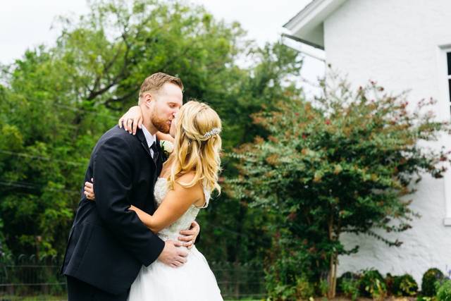 Ally and Ricky kiss