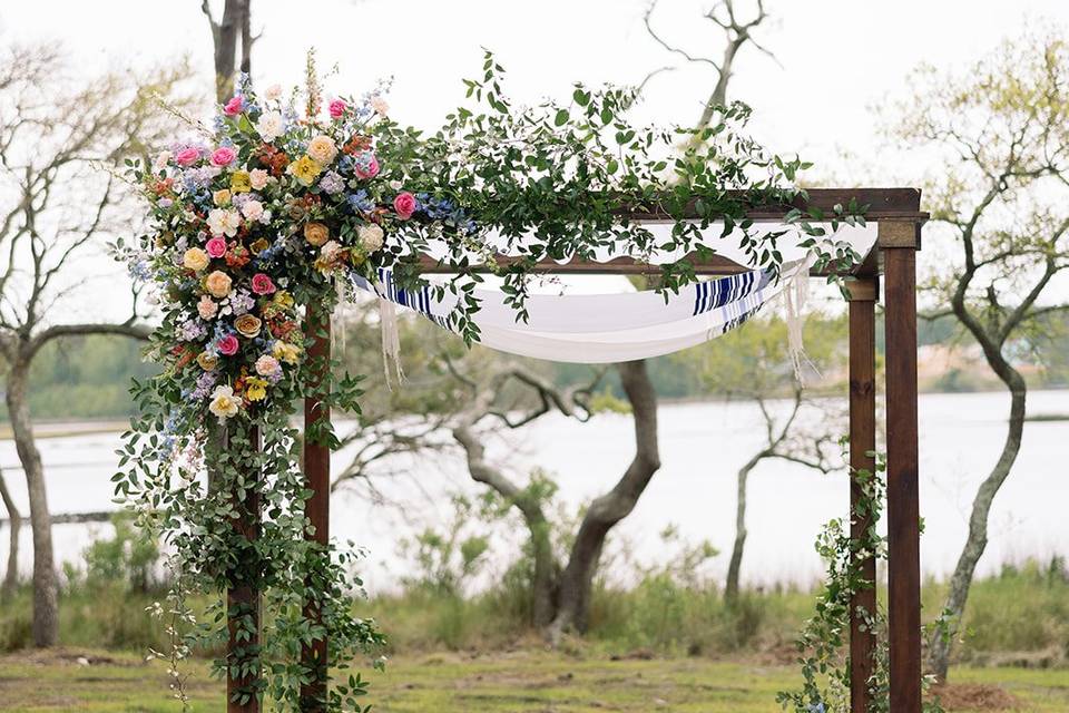 Knot Too Shabby Events