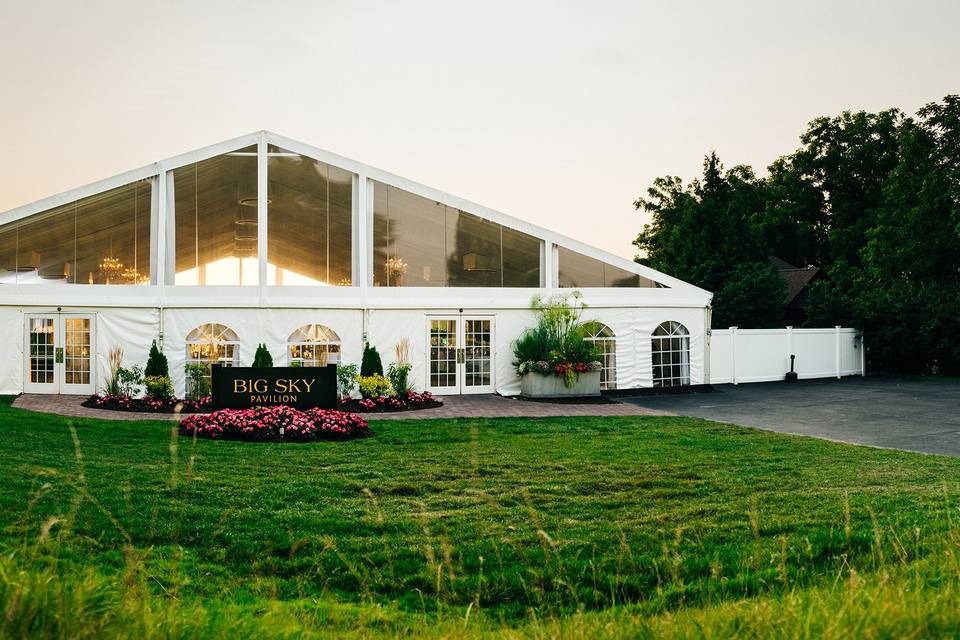 Big Sky Pavilion at GCL