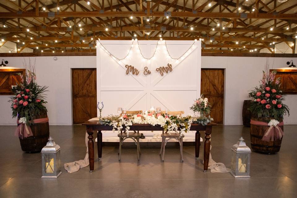 Full-Service Catering & Bar