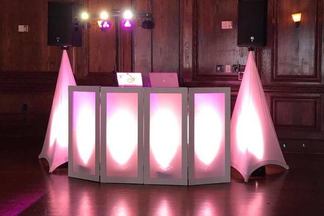 DJ table