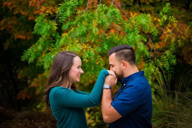 Lovers on the grass - Donna Beck Photography