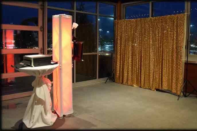 Live Prints LED Photo booths | 360 | Green Screen