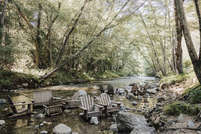 Big Sur River Inn