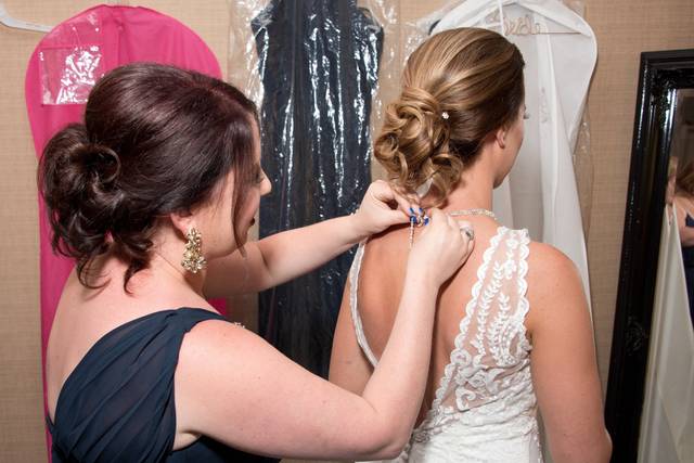 Shay Wall Hairstylist