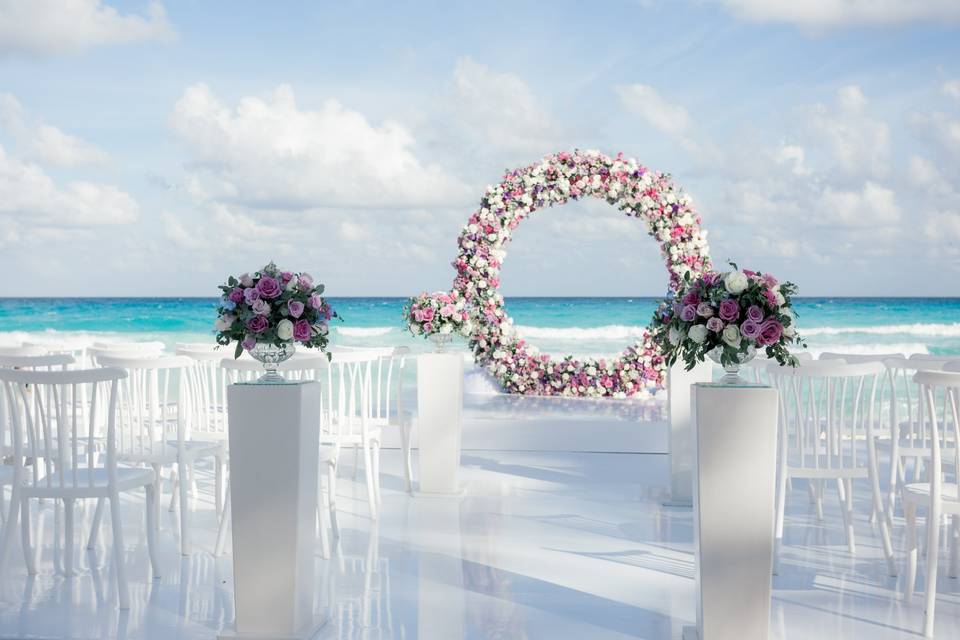 Beautiful beach ceremony decor