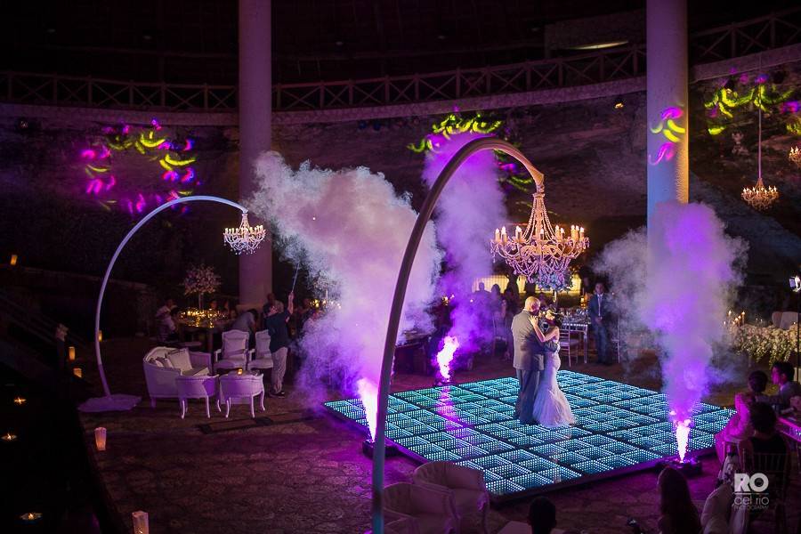 Bride & Groom Dance