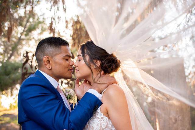 Intimate kiss