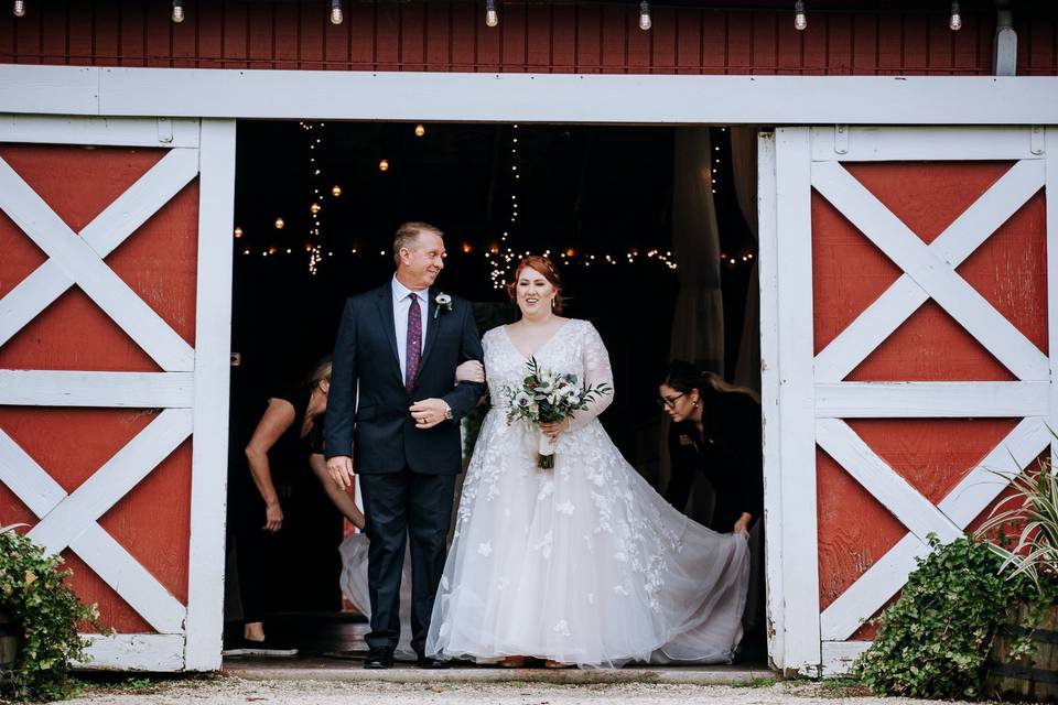 Bridal Reveal at Barn Doors