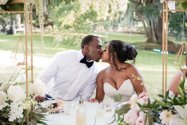 CJ and Daysha Head Table