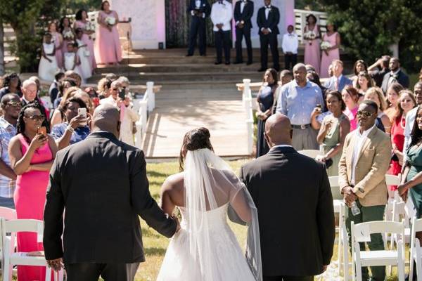 Daysha Spiller down the aisle