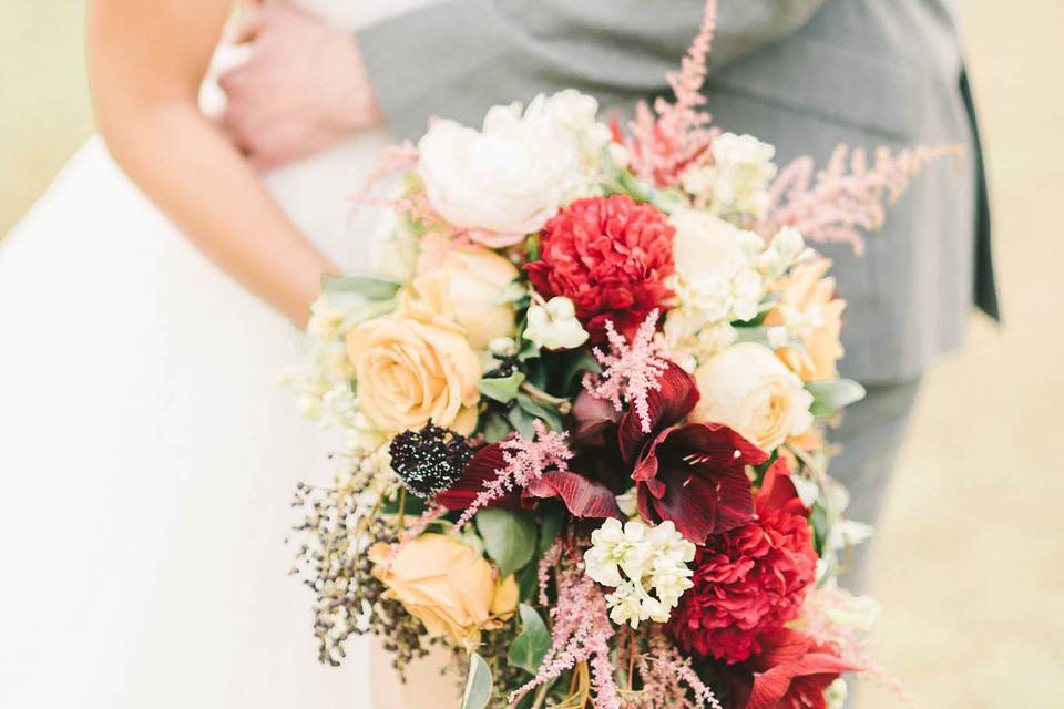 Bride holding bouquet