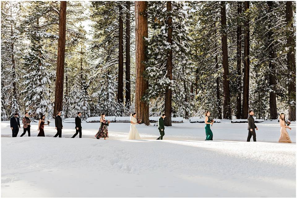 Snowy wedding in Tahoe
