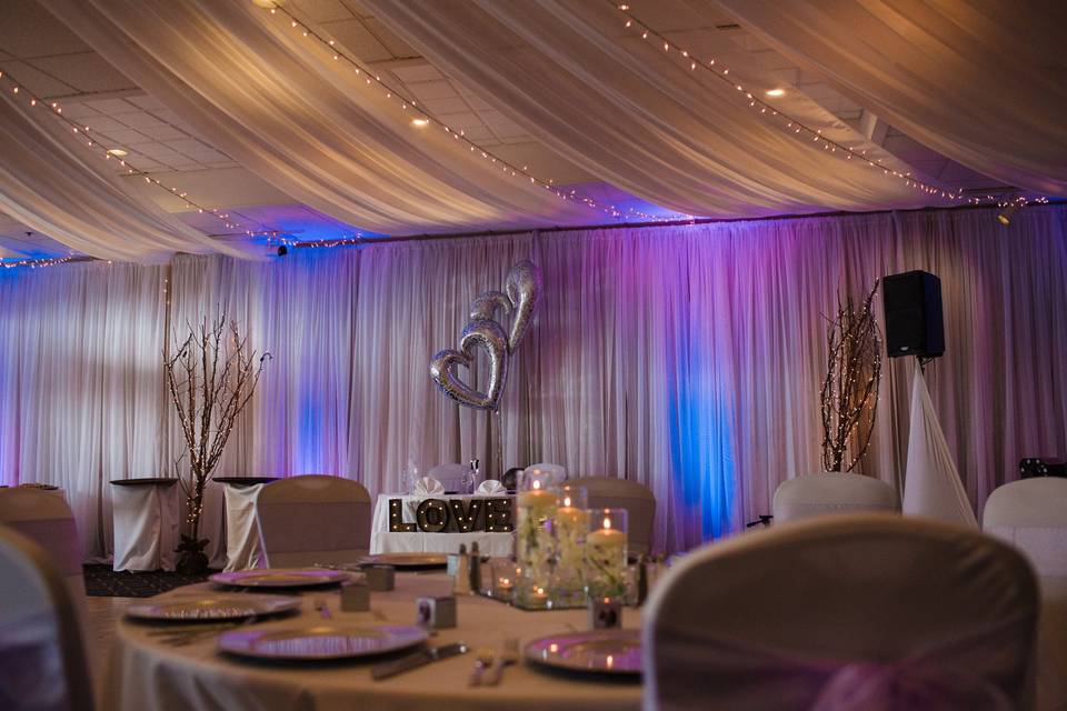 Draping & Uplighting