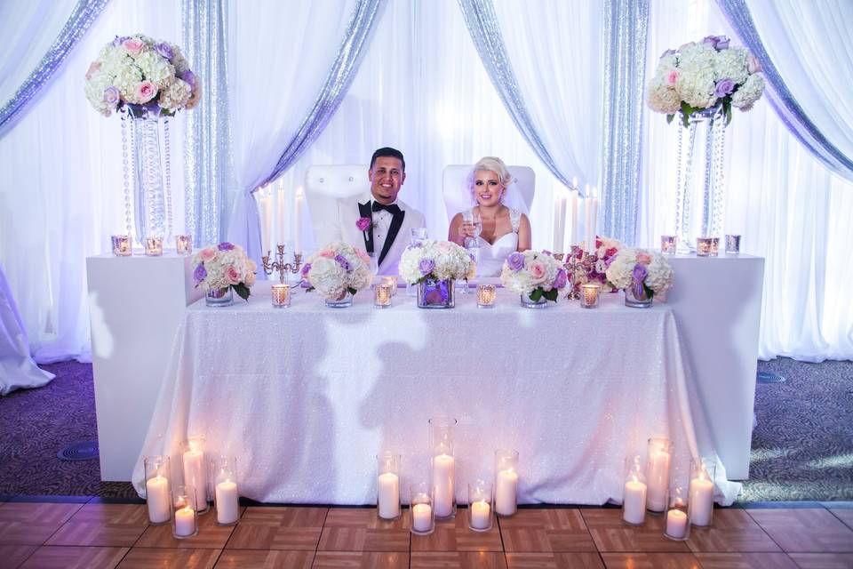 Sweetheart Table - Wedding Flowers