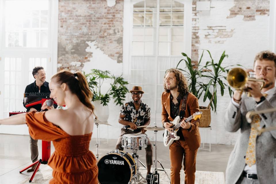 Silver Arrow Band