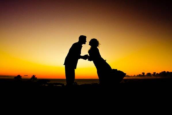 Waialea Beach (Beach 69) Wedding © Karen Loudon Photography