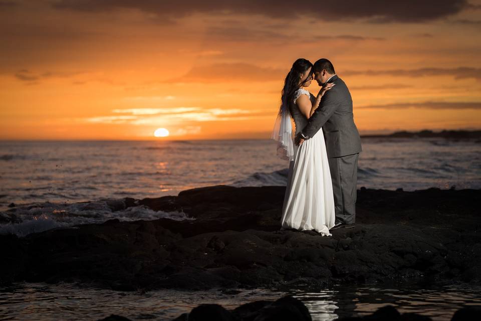 Sunset wedding photos