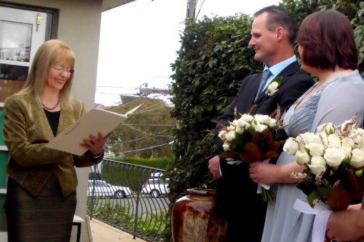 Orna Binder Wedding Celebrant