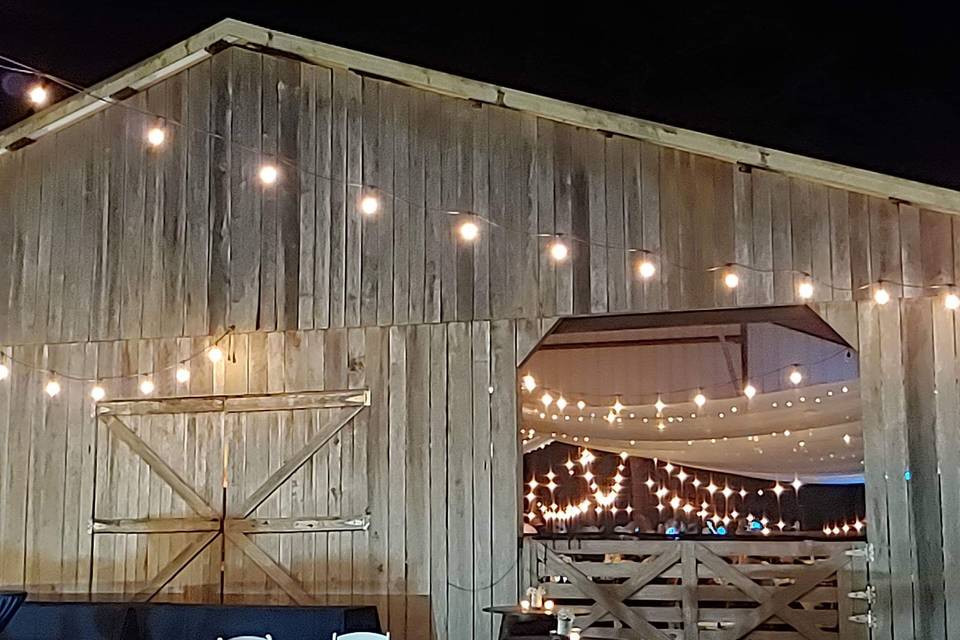 Barn lights