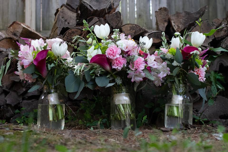 Summer wedding flowers