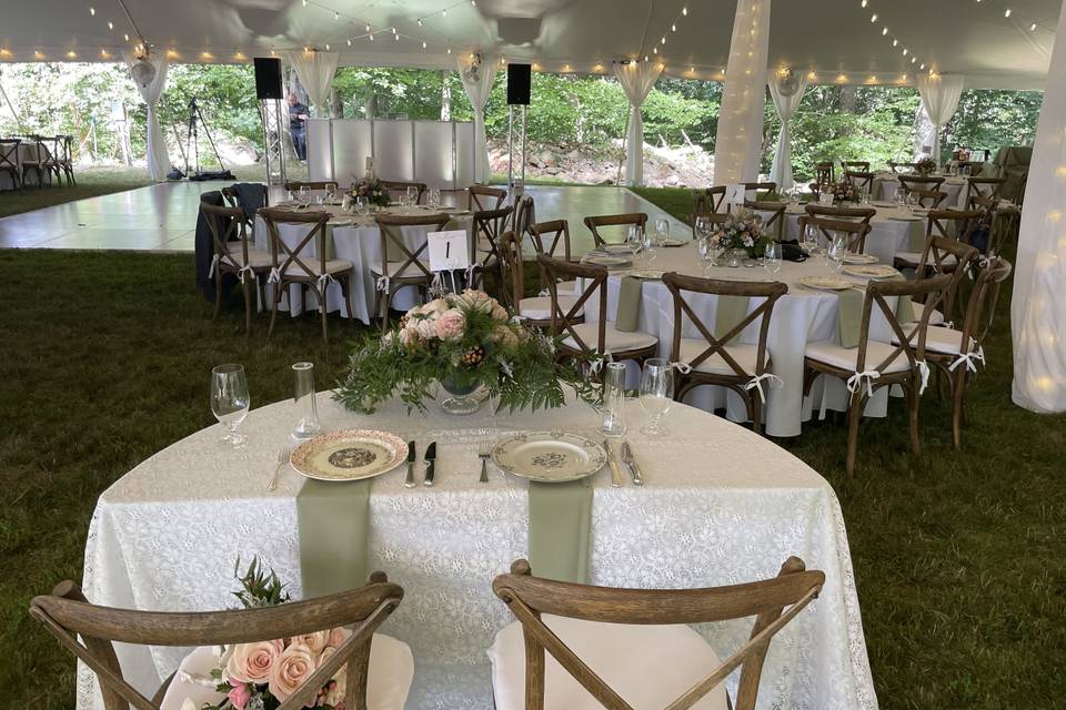 Bride & Groom table