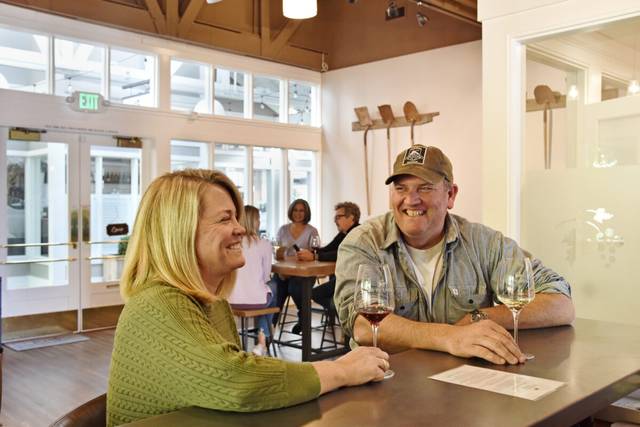 The Wine Label Lab by La Prenda Wines