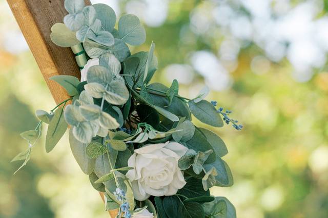 Trellis garland