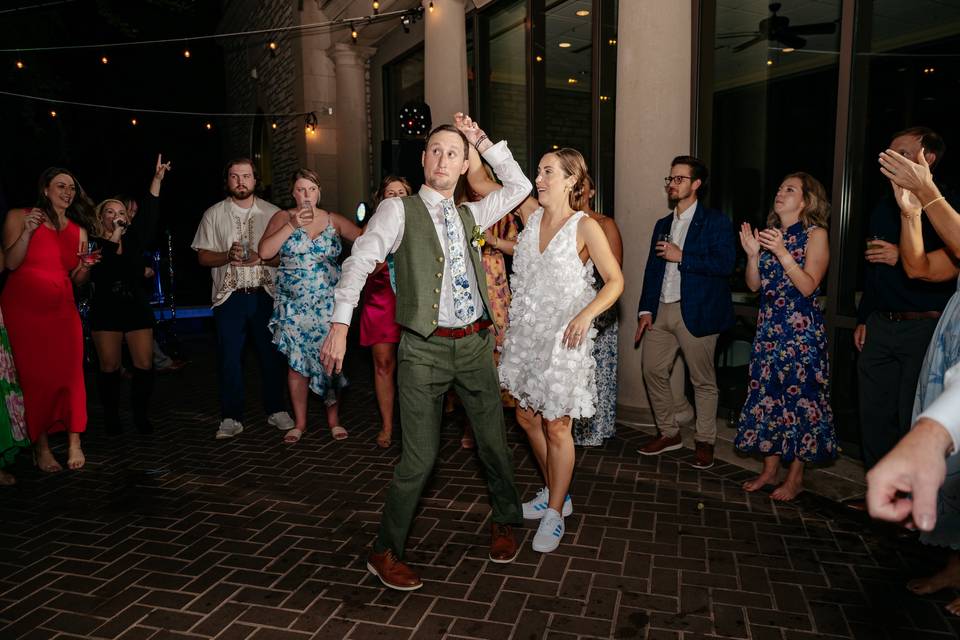Hollywood5 Wedding band
