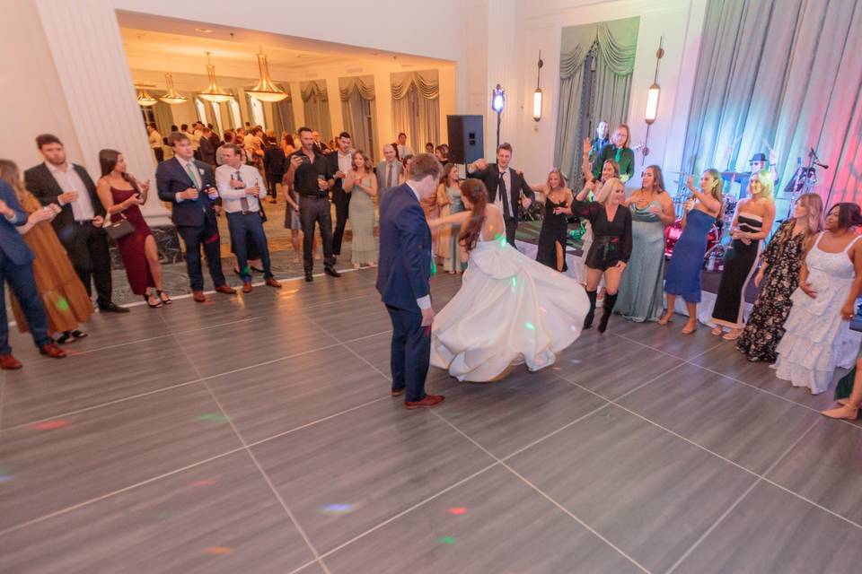 Hollywood5 Wedding band