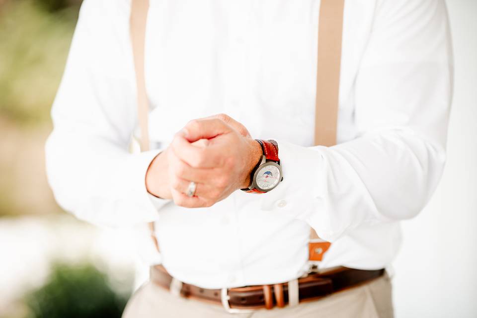 Groom Details