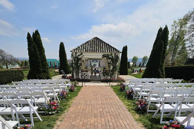 Aisle arrangments